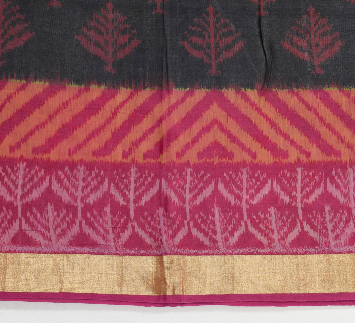 Sushila Vintage Pochampally Ikat Saree Pure Cotton Silk Zari Border Black Sari