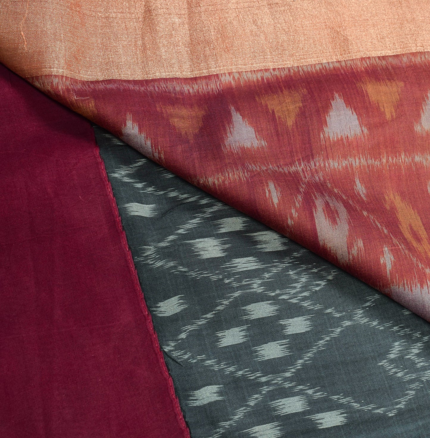 Sushila Vintage Pochampally Ikat Saree Pure Cotton Silk Zari Woven Black Sari
