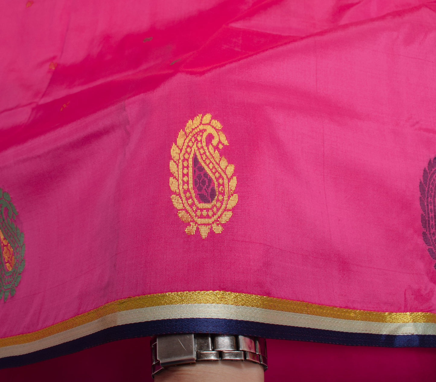 Sushila Vintage Magenta Saree Paisley Pure Cotton Silk Zari Woven Sari Fabric