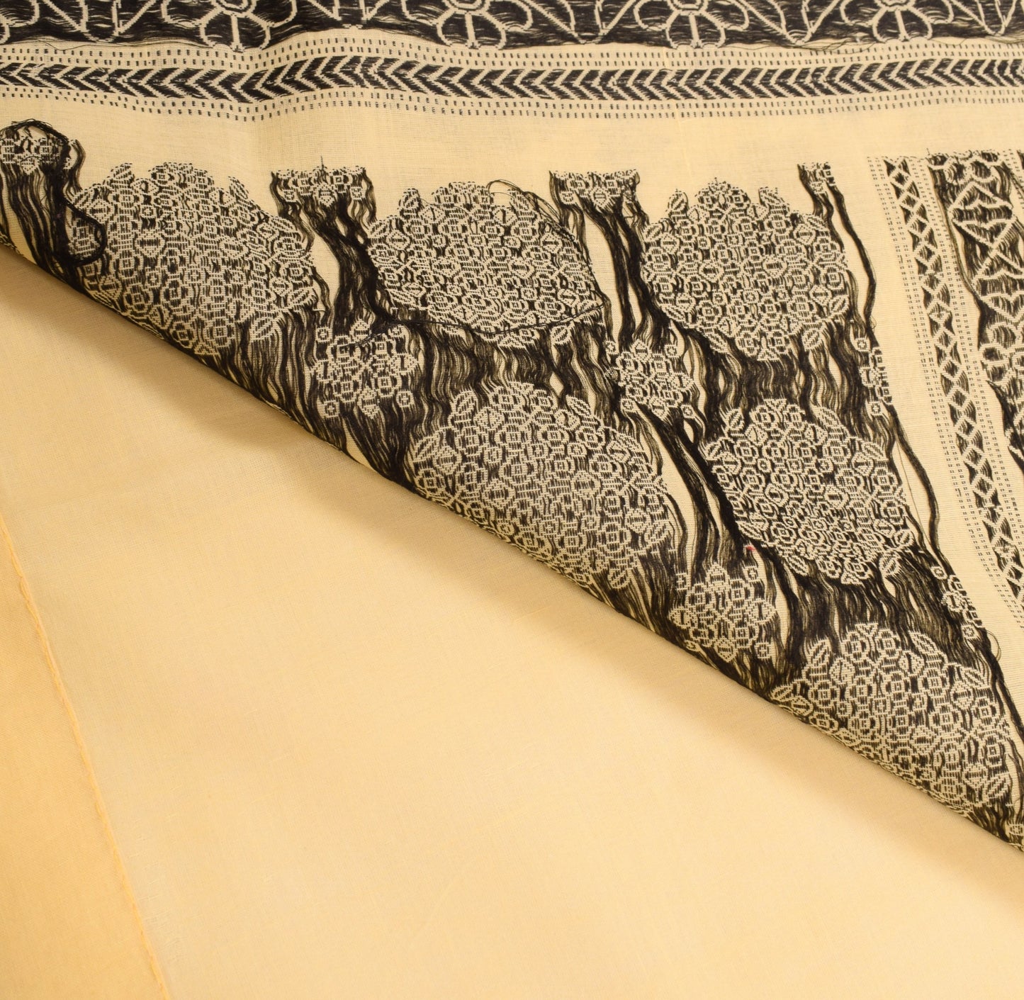 Sushila Vintage Light Yellow Saree 100%Pure Cotton Hand Woven Floral Sari Fabric