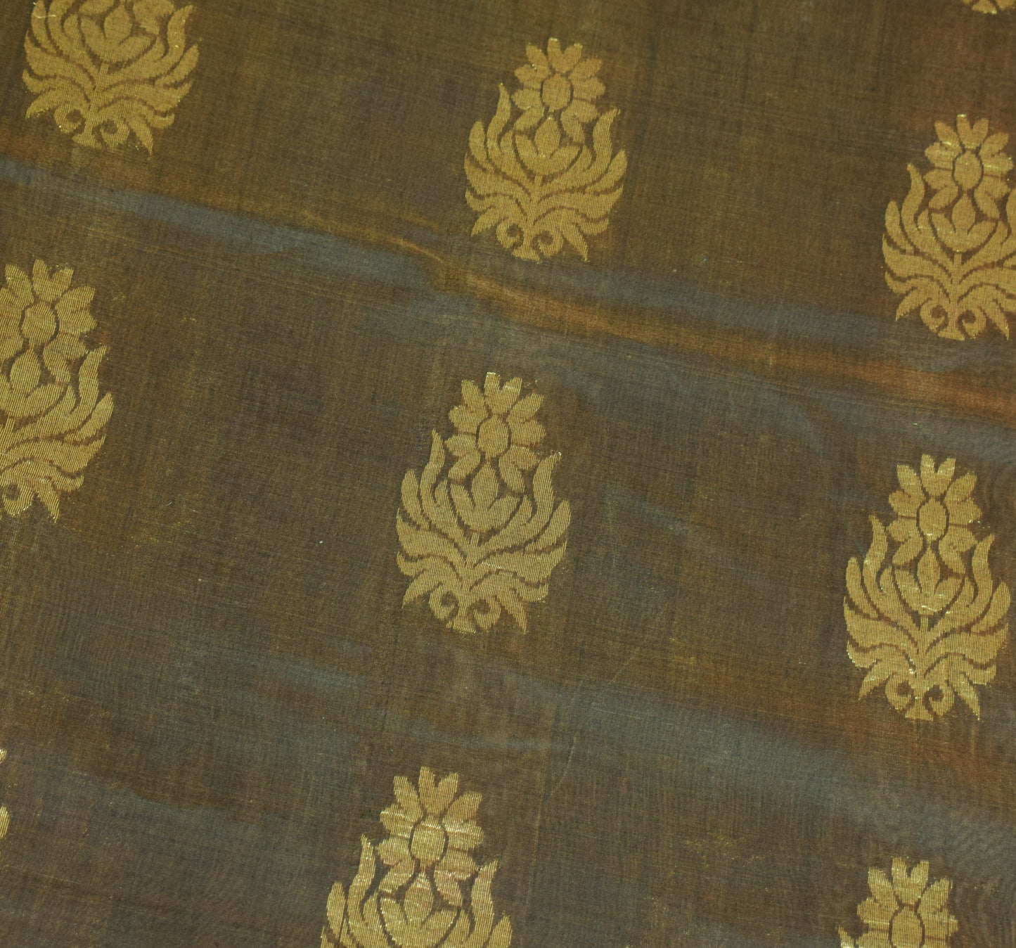 Sushila Vintage Zari Woven Premium Saree Pure Cotton Silk Dual Tone Sari Fabric
