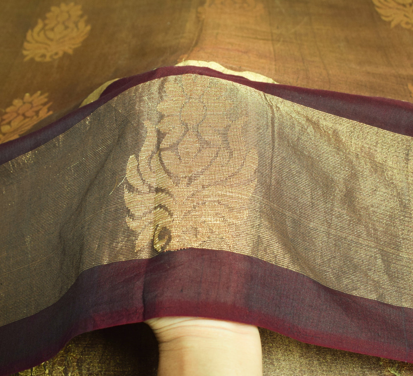 Sushila Vintage Zari Woven Premium Saree Pure Cotton Silk Dual Tone Sari Fabric