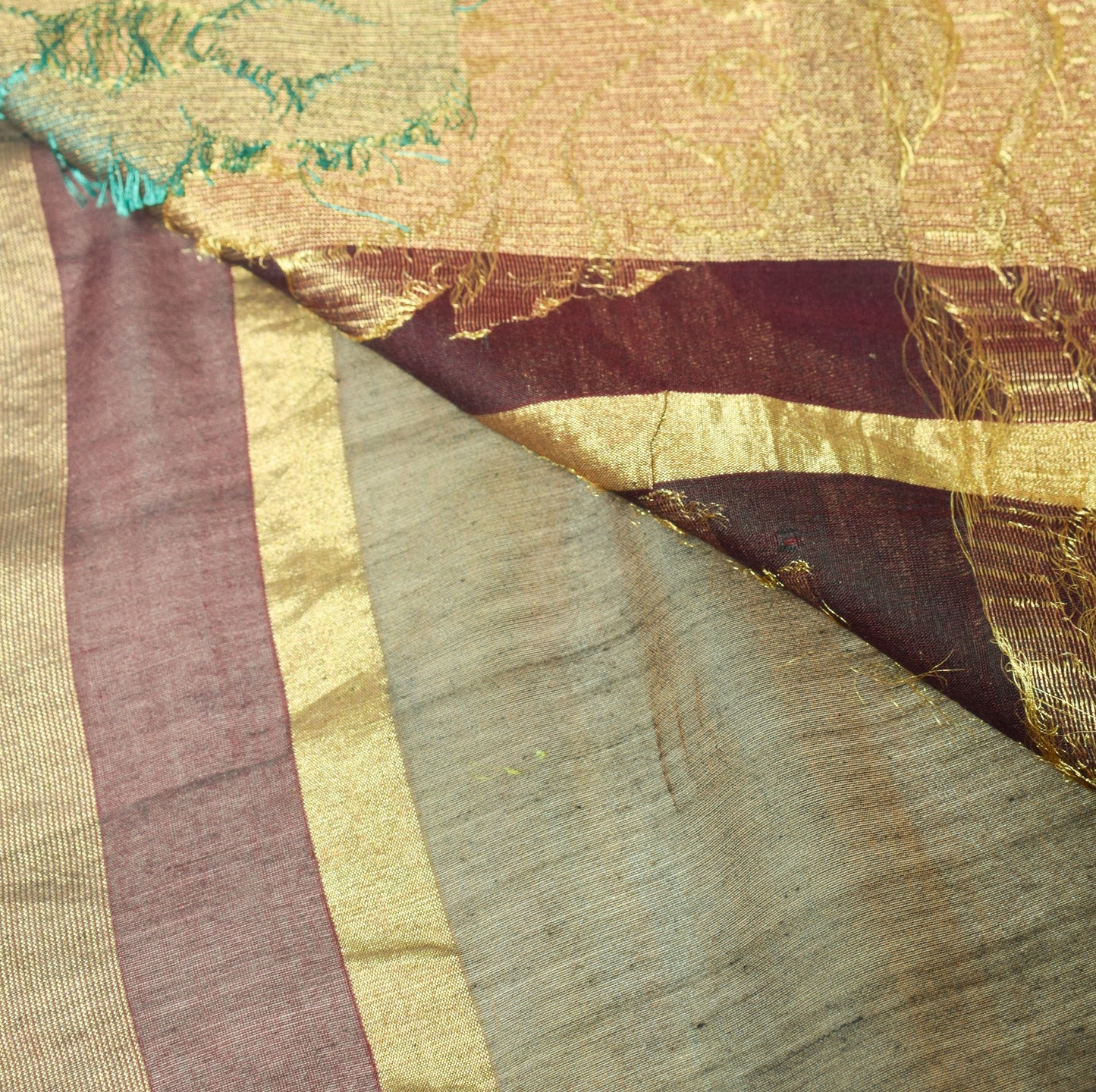 Sushila Vintage Zari Woven Premium Saree Pure Cotton Silk Dual Tone Sari Fabric