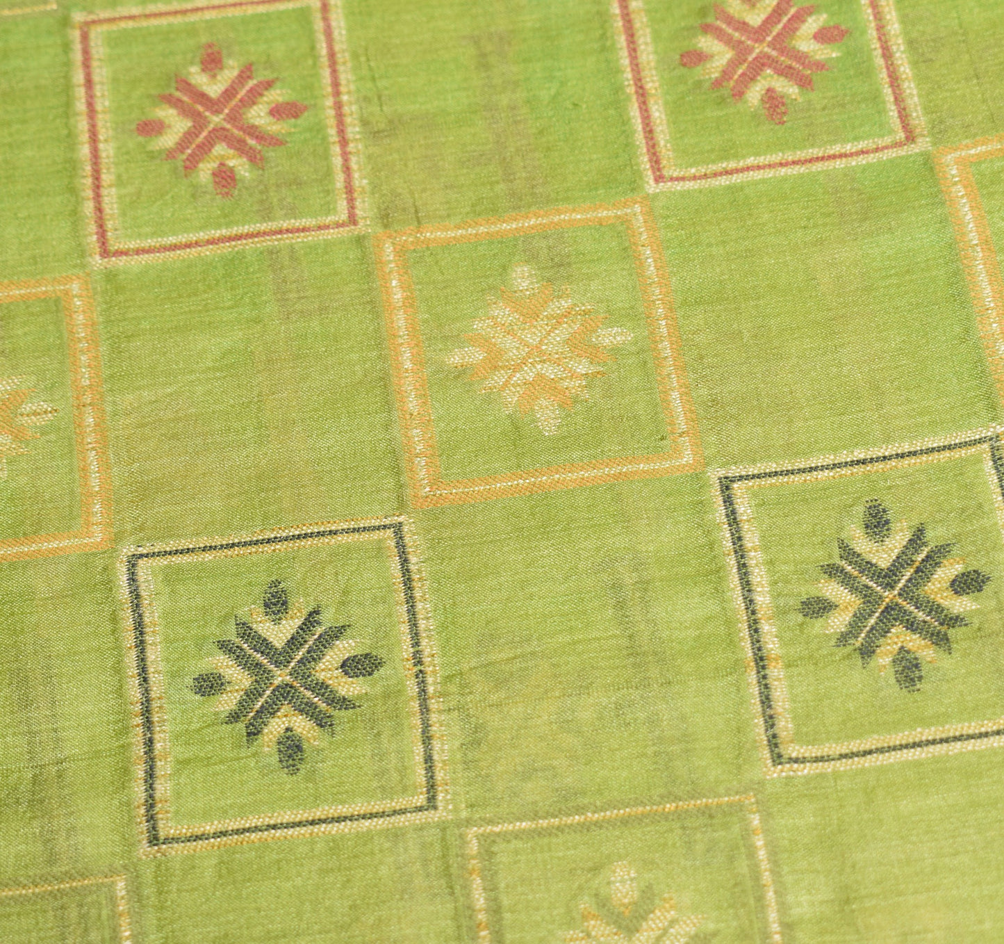 Sushila Vintage Green Saree 100% Pure Tussar Silk Geometrical Woven Sari Fabric