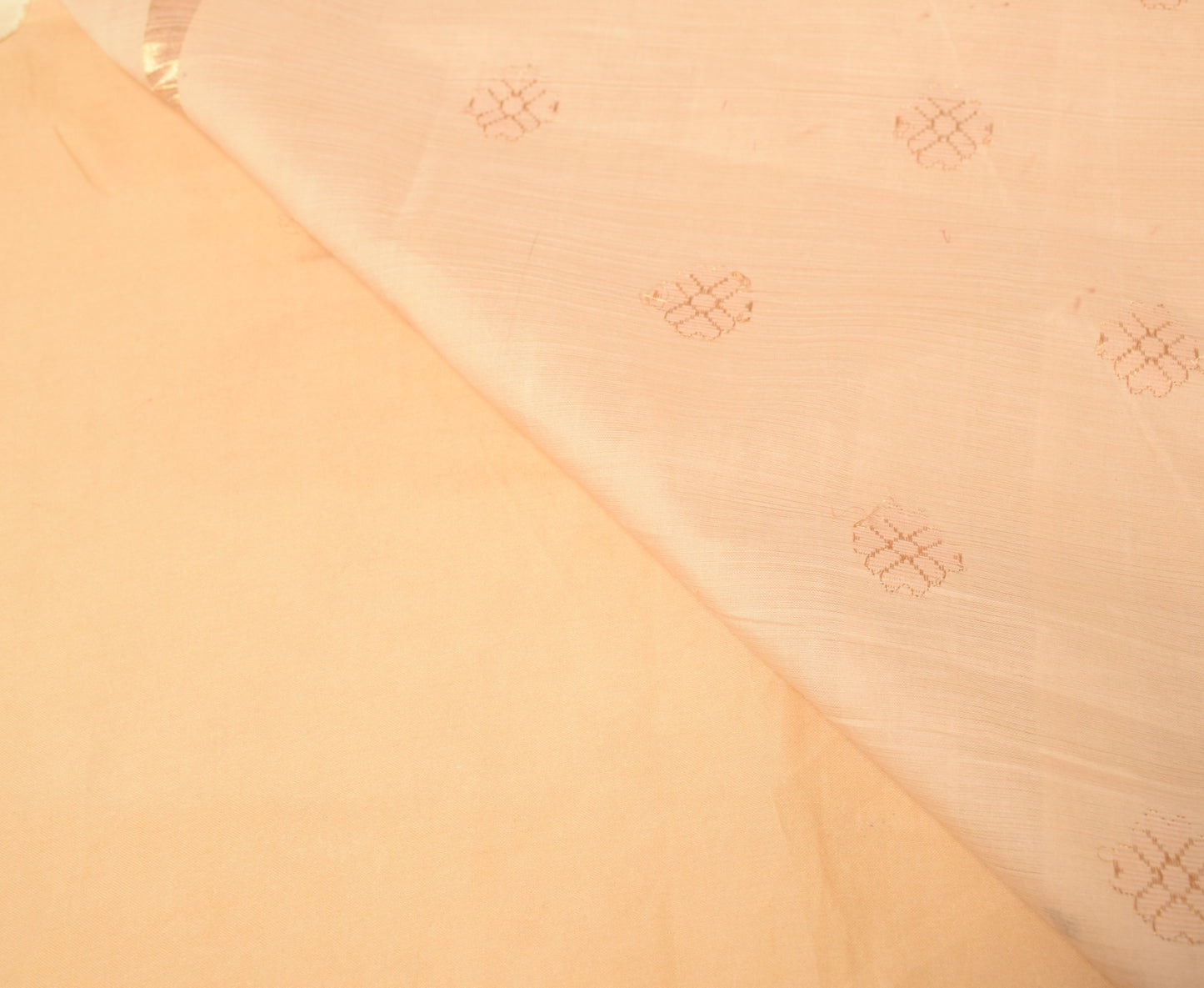 Sushila Vintage Zari Woven Saree Pure Cotton Floral Peach Sari 6 YD Craft Fabric