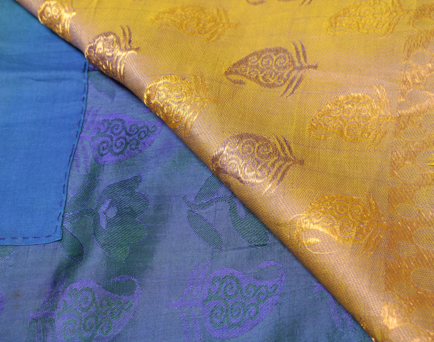 Sushila Vintage Heavy Purple Kanjivaram Saree Pure Silk Zari Brocade Sari Fabric