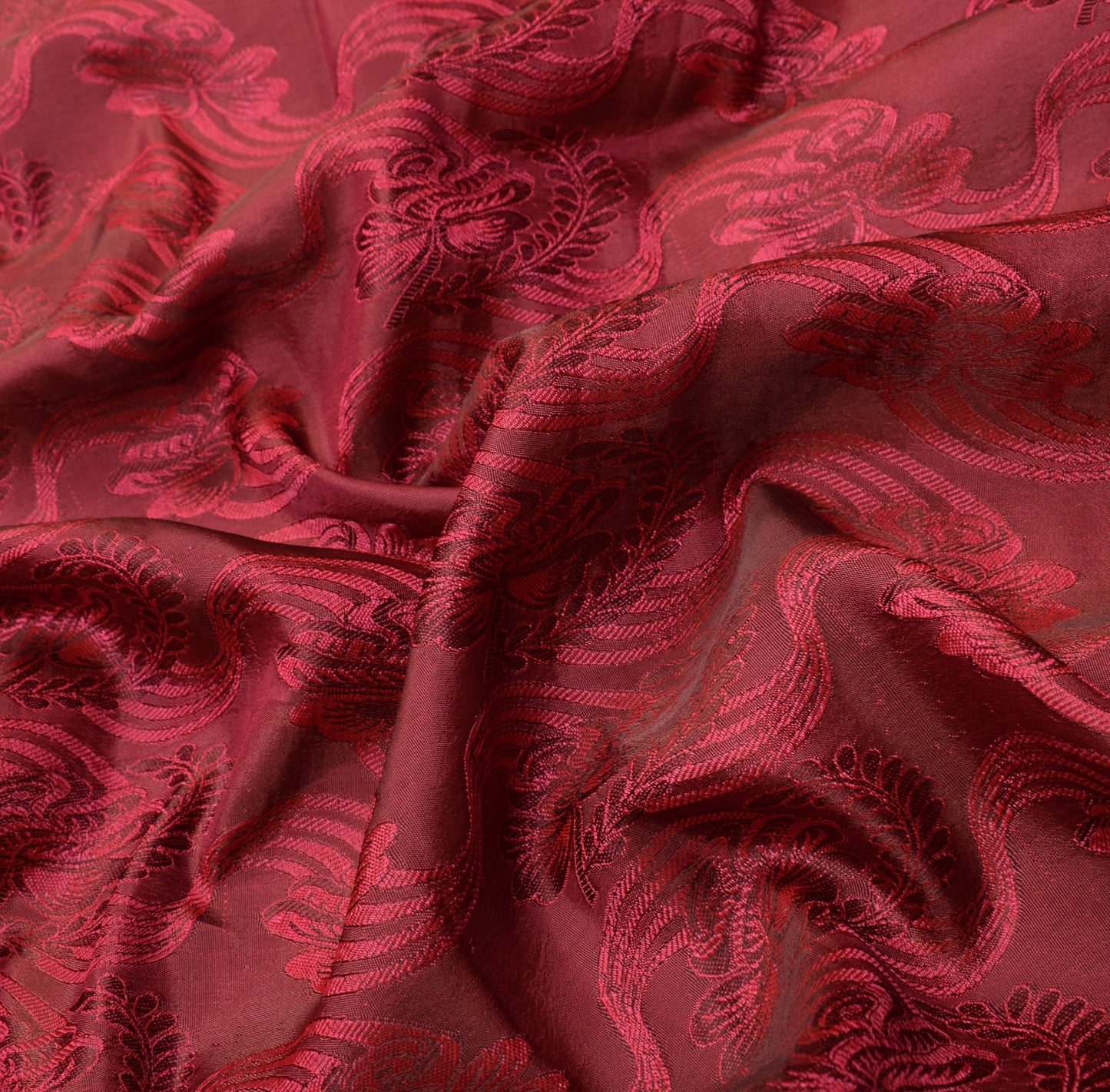 Sushila Vintage Heavy Magenta Kanjivaram Saree Pure Silk Zari Woven Floral Sari