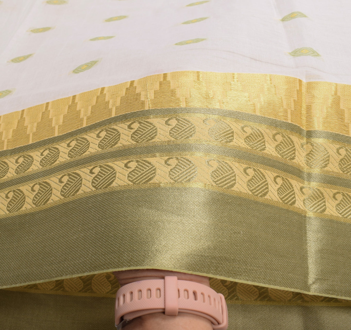 Sushila Vintage Kerala Handloom Saree Pure Cotton White Woven Sari Craft Fabric