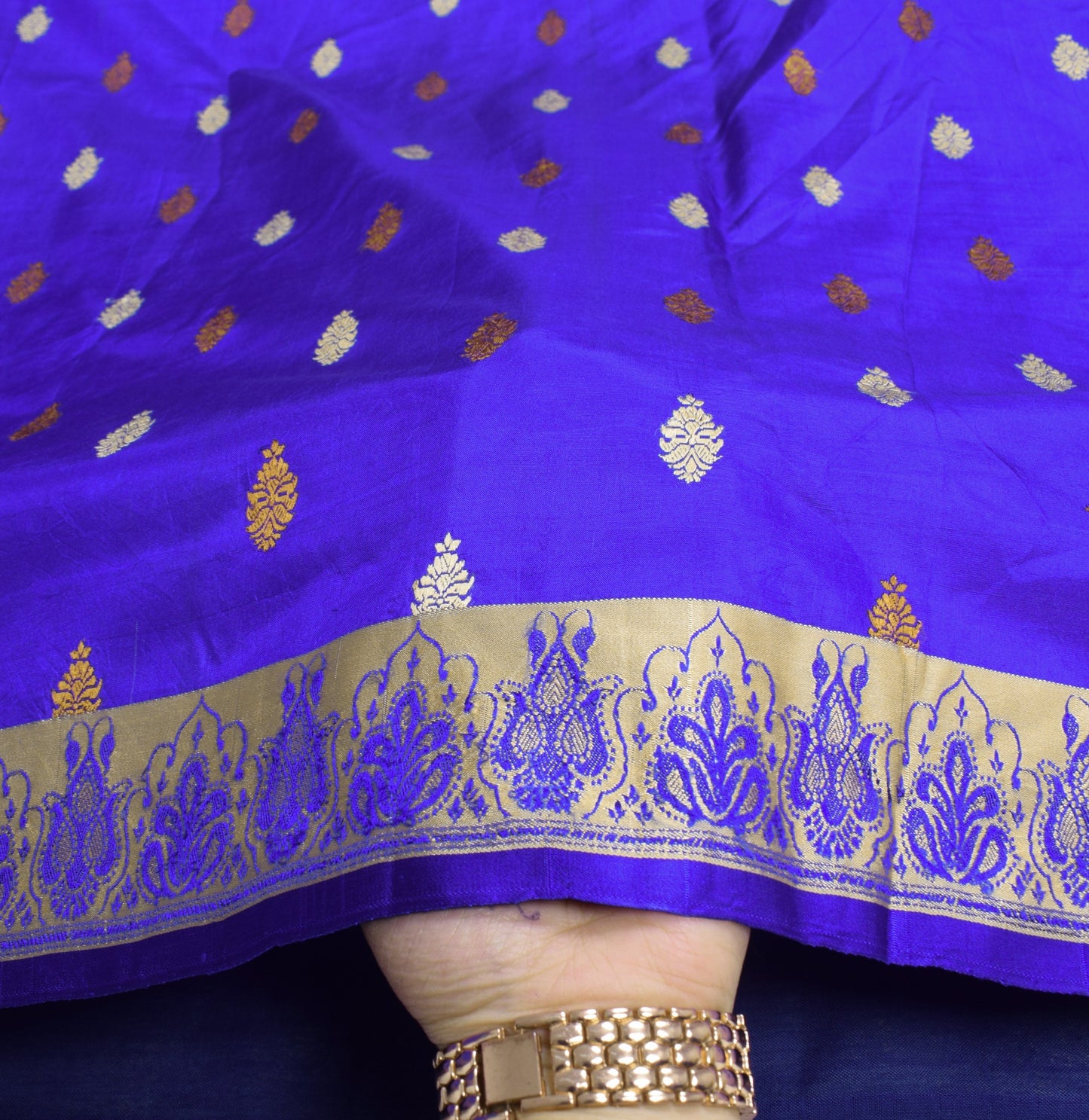 Sushila Vintage Blue Pure Silk Saree Resham Woven Floral Soft 6 Yard Sari Fabric