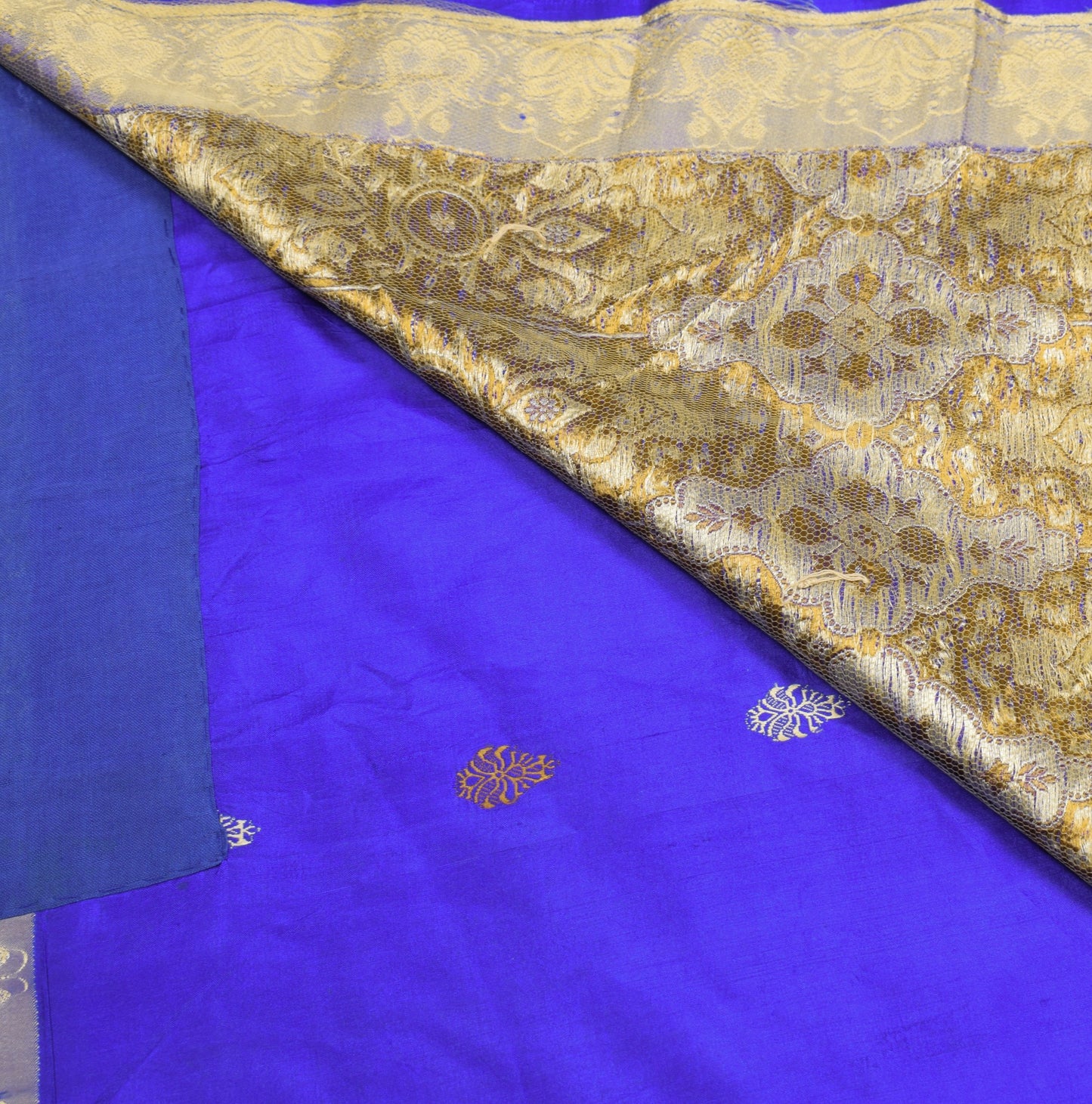 Sushila Vintage Blue Pure Silk Saree Resham Woven Floral Soft 6 Yard Sari Fabric