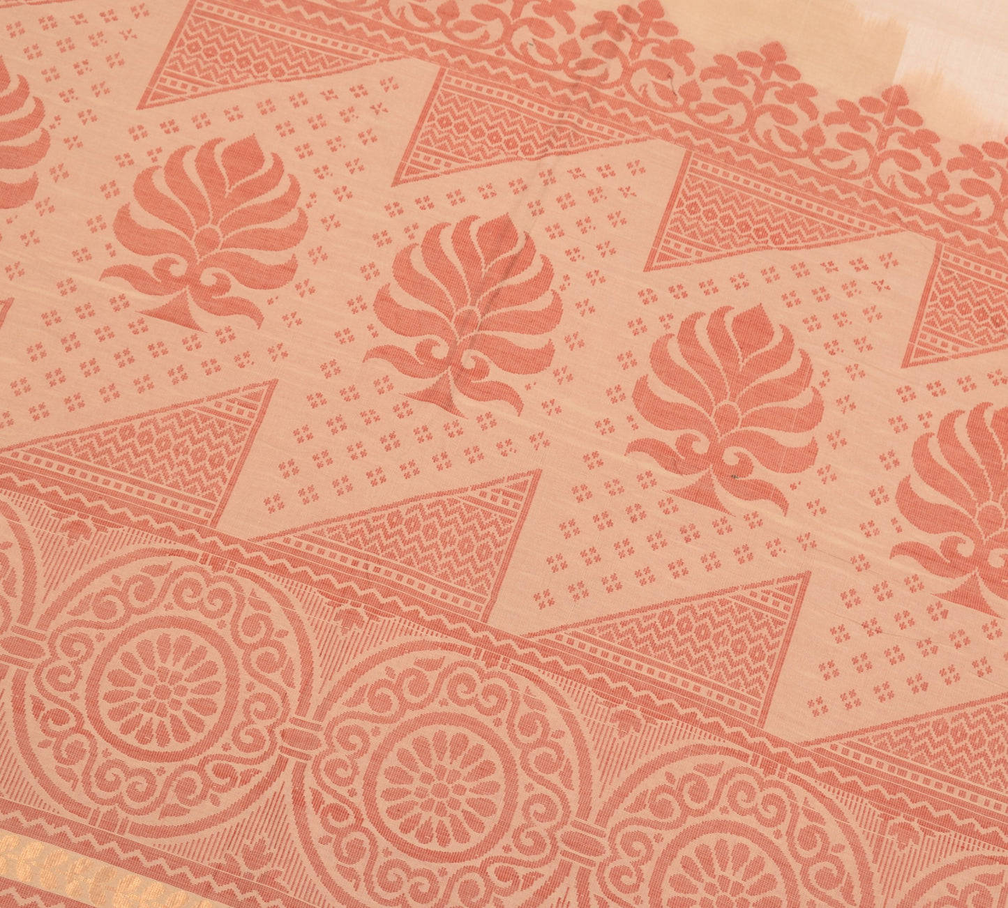 Sushila Vintage Hand Woven Floral Saree Pure Cotton Shade of Brown Sari Fabric