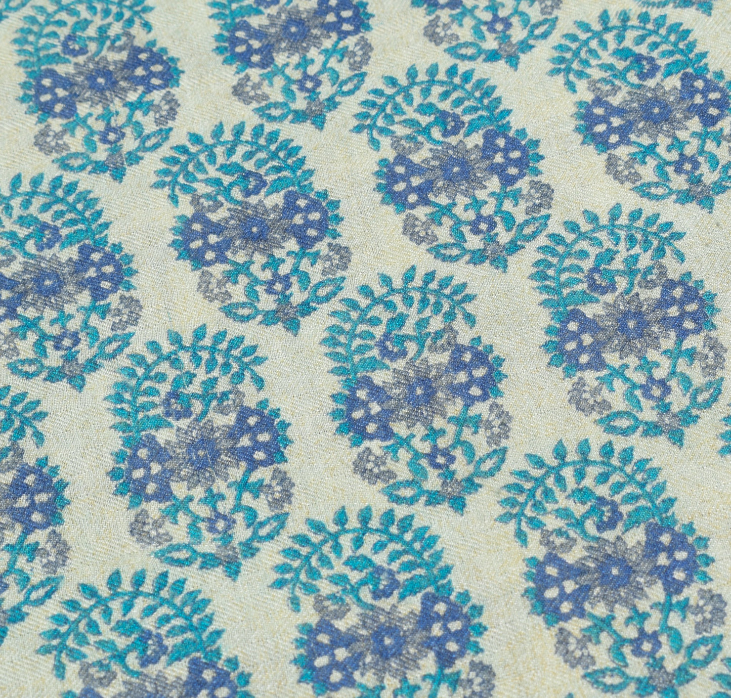 Sushila Vintage Pure Woolen Saree Cream Floral Printed & Woven 6yard Sari Fabric