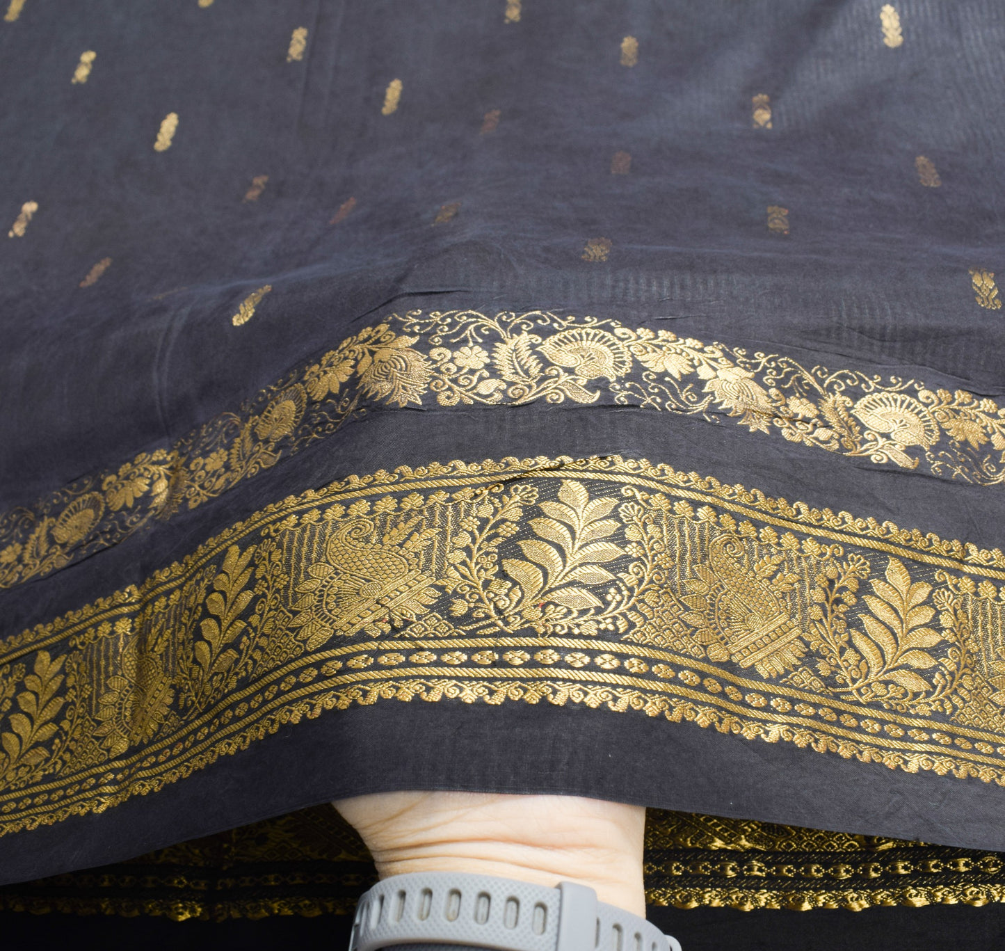 Sushila Vintage Black Kanjivaram Saree Pure Silk Gold Zari Brocade Sari Fabric