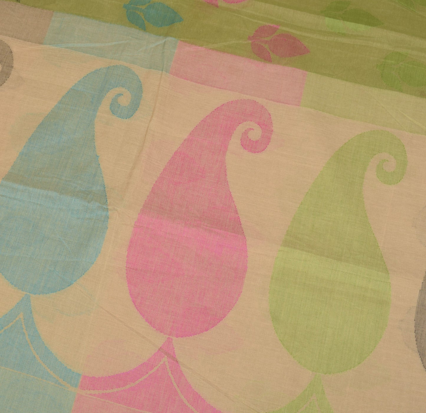 Sushila Vintage Leaves Hand Woven Saree Pure Cotton Green 5YD Sari Craft Fabric