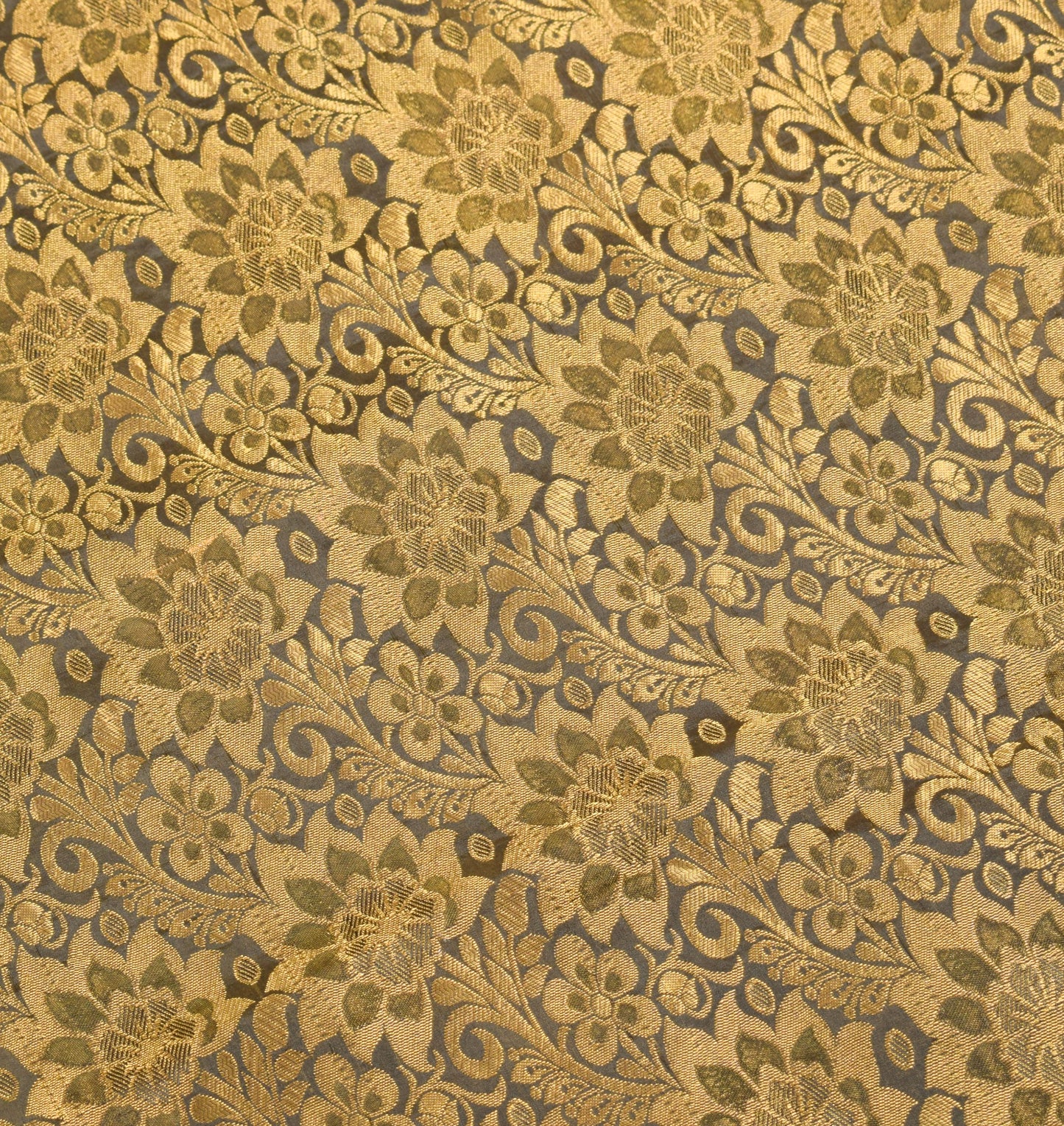Sushila Vintage Banarasi or Kanchipuram style Saree Pure Silk Green Sari Fabric