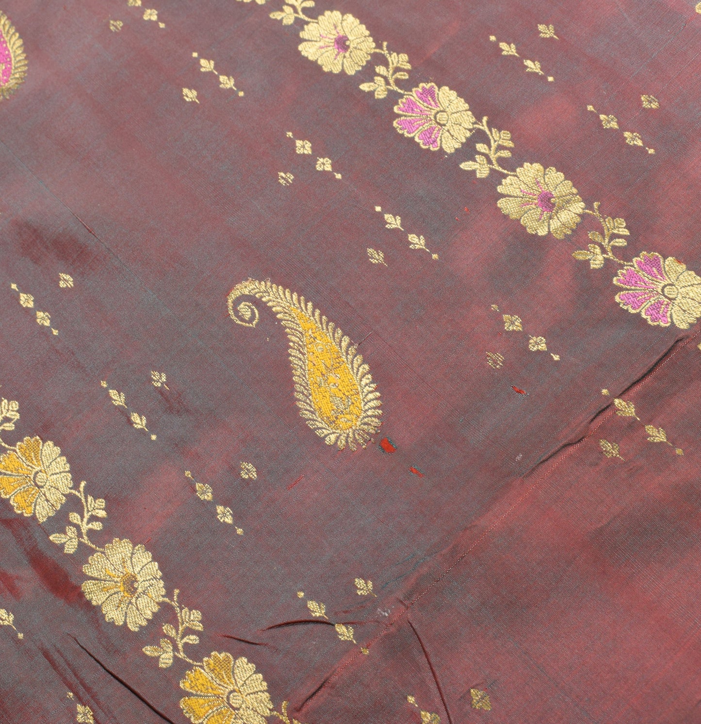 Sushila Vintage Pure Kanchipuram Silk Saree Brocade Red Dual Tone Sari Fabric