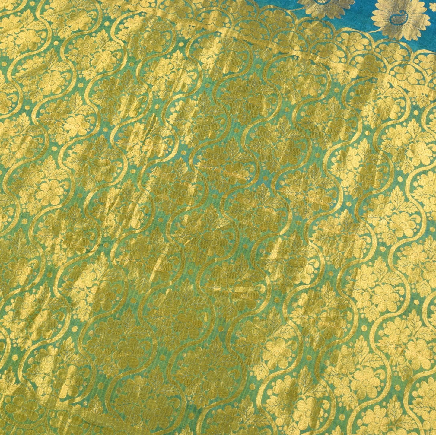 Sushila Vintage Turquoise Blue Kanjivaram Saree Pure Silk zari Woven Sari Fabric