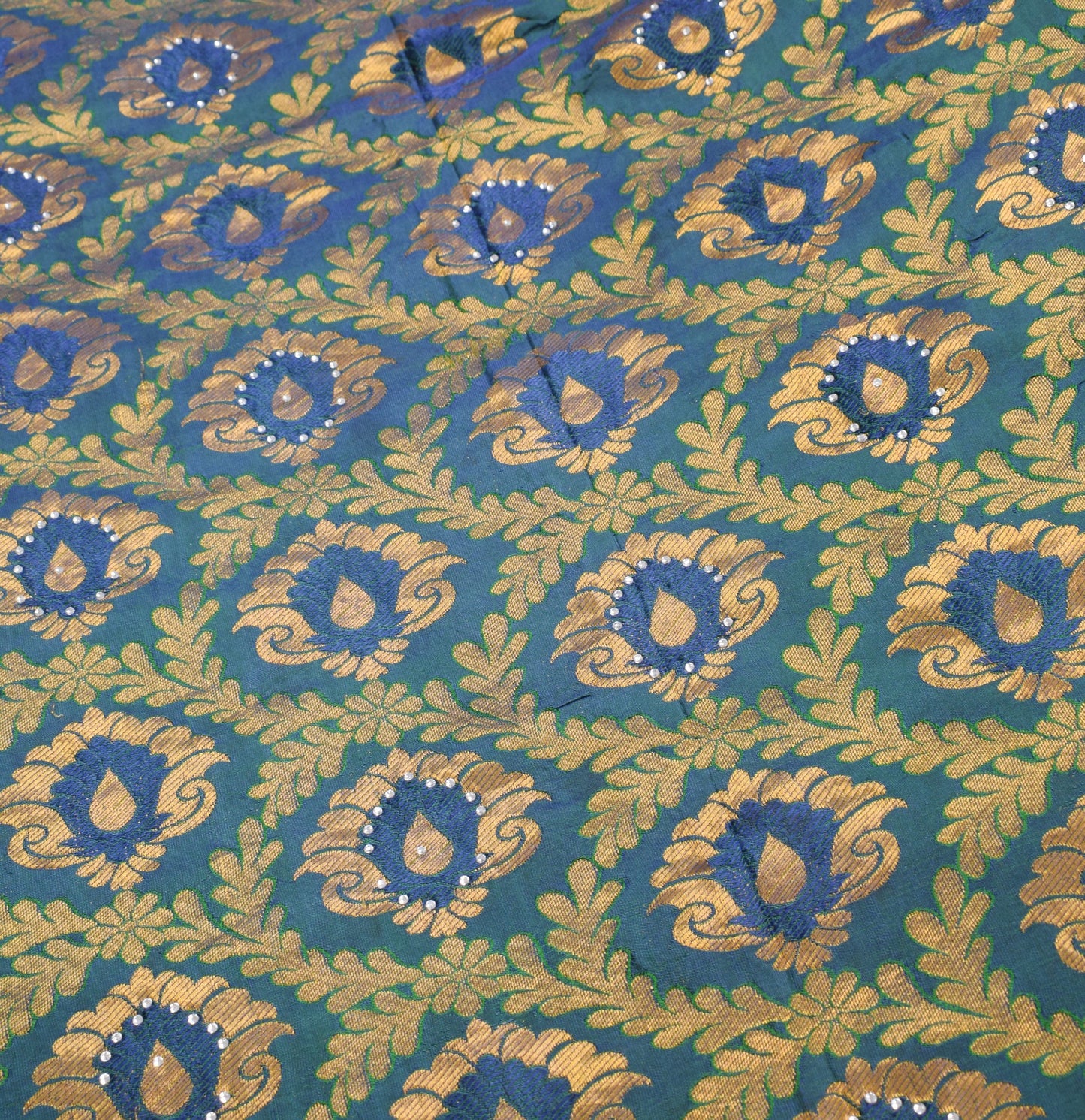 Sushila Vintage Blue Green Kanjivaram Saree Saree Pure Silk Floral Sari Fabric
