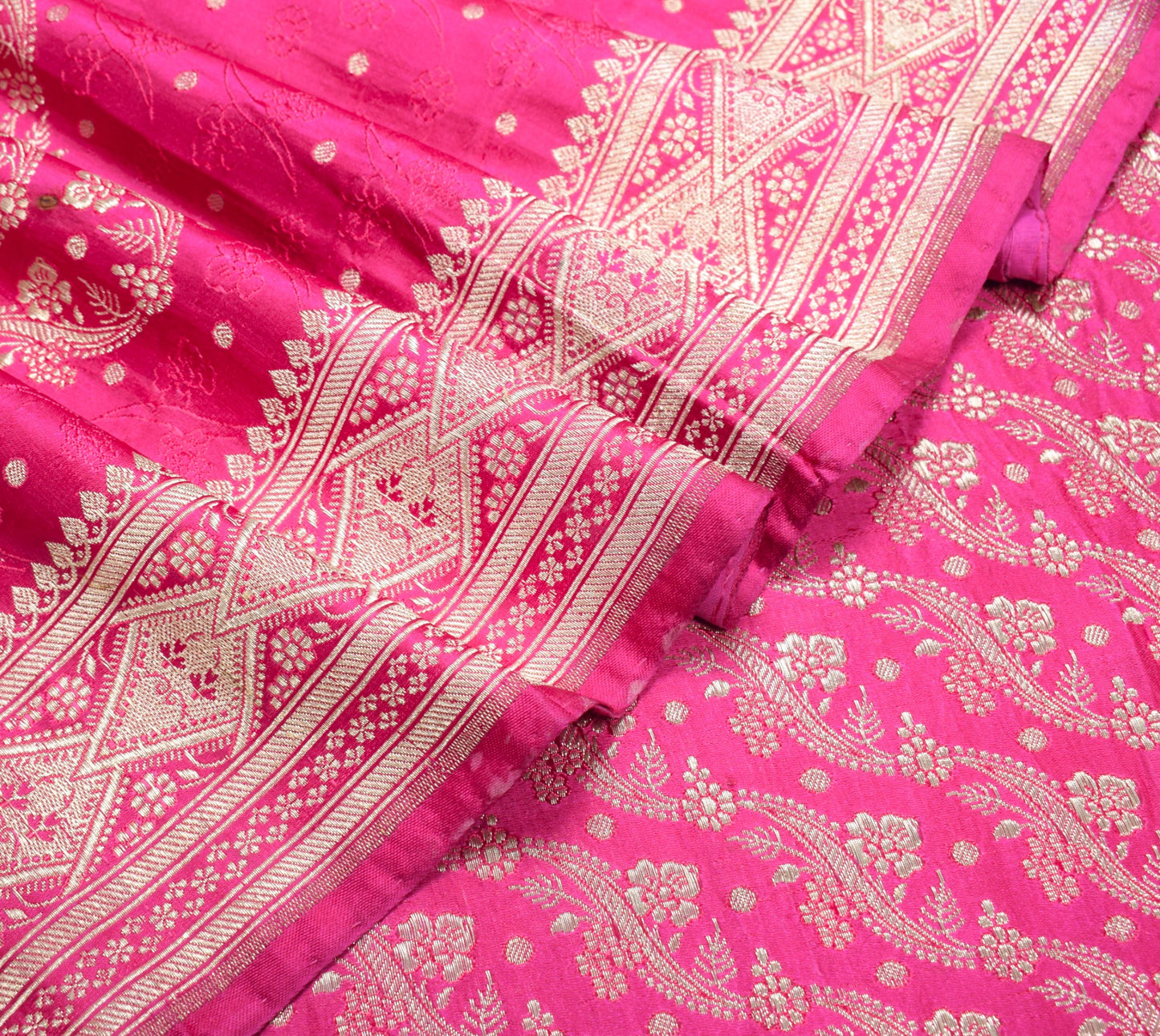 Sushila Vintage Magenta Heavy Saree Pure Satin Silk Brocade Banarasi Sari Fabric