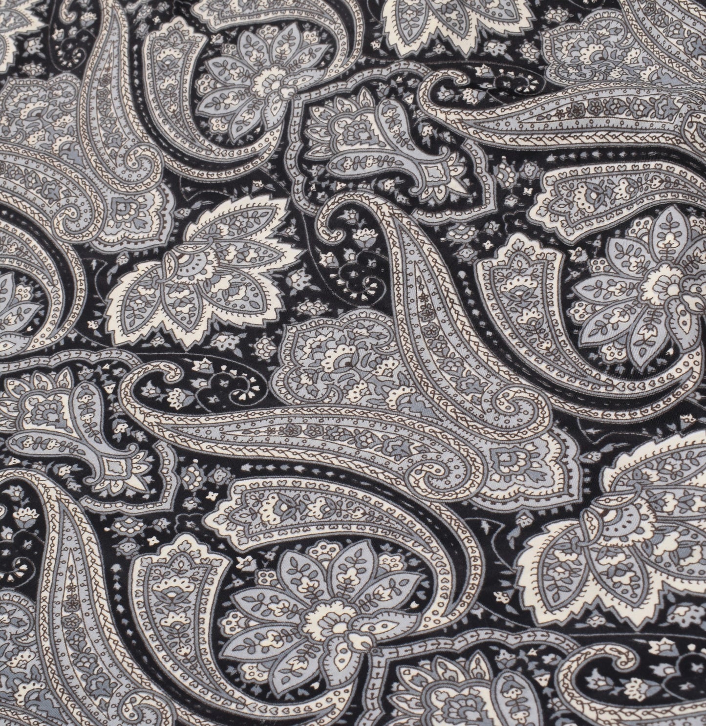 Sushila Vintage Halter Neck Midi Dress Boho Paisley Flowy Black Summer Sundress