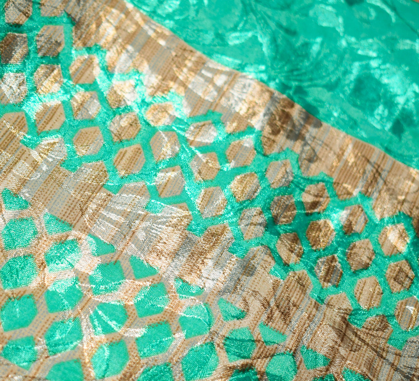 Sushila Vintage Art Silk Saree Magic Wrap Green Floral Reversible Skirt Beach Dress