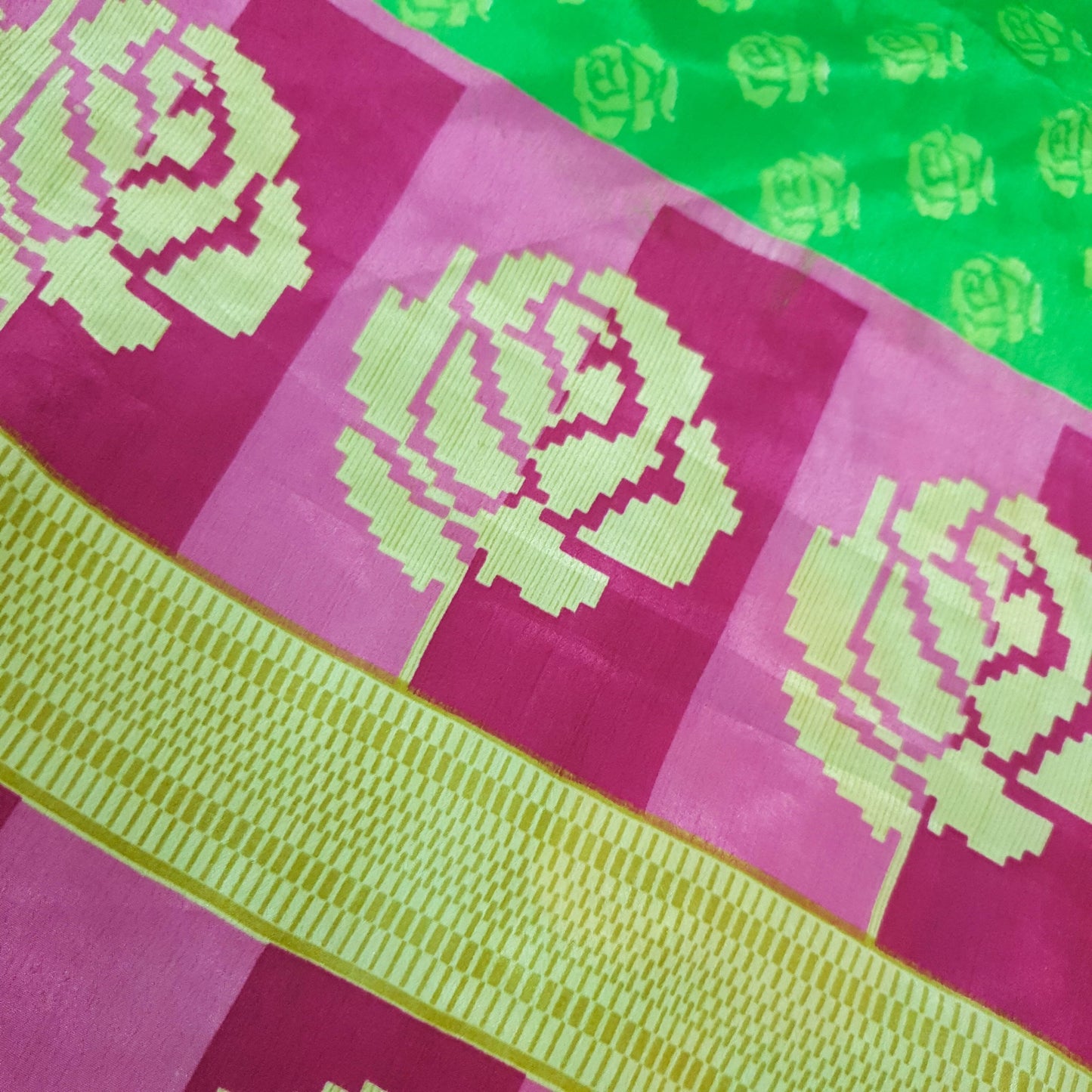 Sushila Vintage Art Silk Saree Magic Wrap Reversible Skirt Floral Green Beach Dress