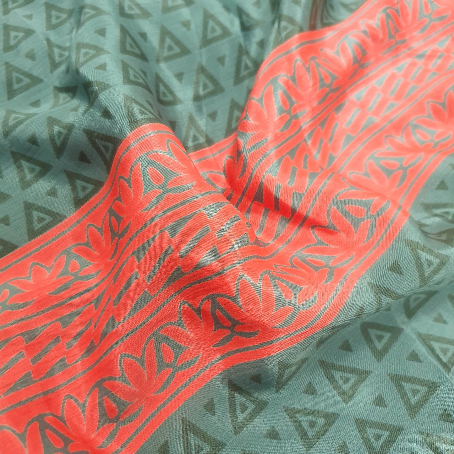 Sushila Vintage Paisley Silk Saree Magic Wrap Reversible Skirt Beach Dress Hippie