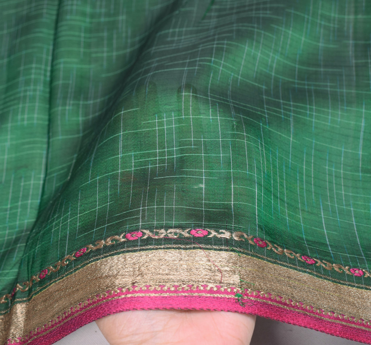 Sushila Vintage Green Sari Remnant Scrap Hand Woven Pure Silk Craft Soft Fabric