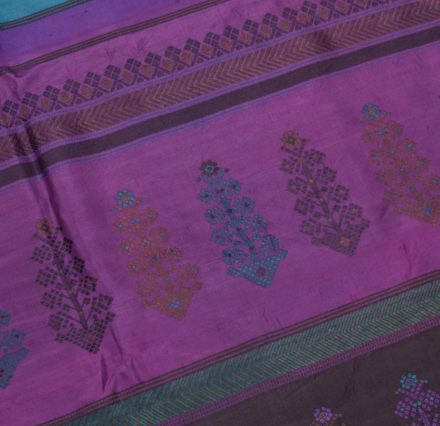 Sushila Vintage Teal Blue Sari Remnant Scrap Woven Pure Silk Soft Craft Fabric