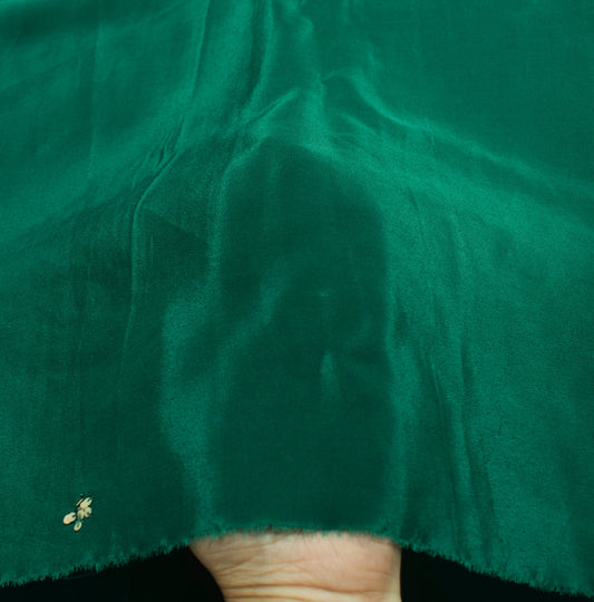 Sushila Vintage Green Sari Remnant Scrap Embroidery Pure Crepe Silk Craft Fabric