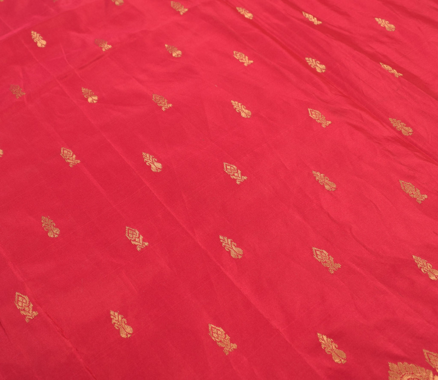 Sushila Vintage Zari Woven Sari Remnant Scrap 100% Pure Silk Indian Craft Fabric