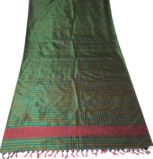 Sushila Vintage Green Sari Remnant Scrap Woven Checks 100%Pure Silk Craft Fabric