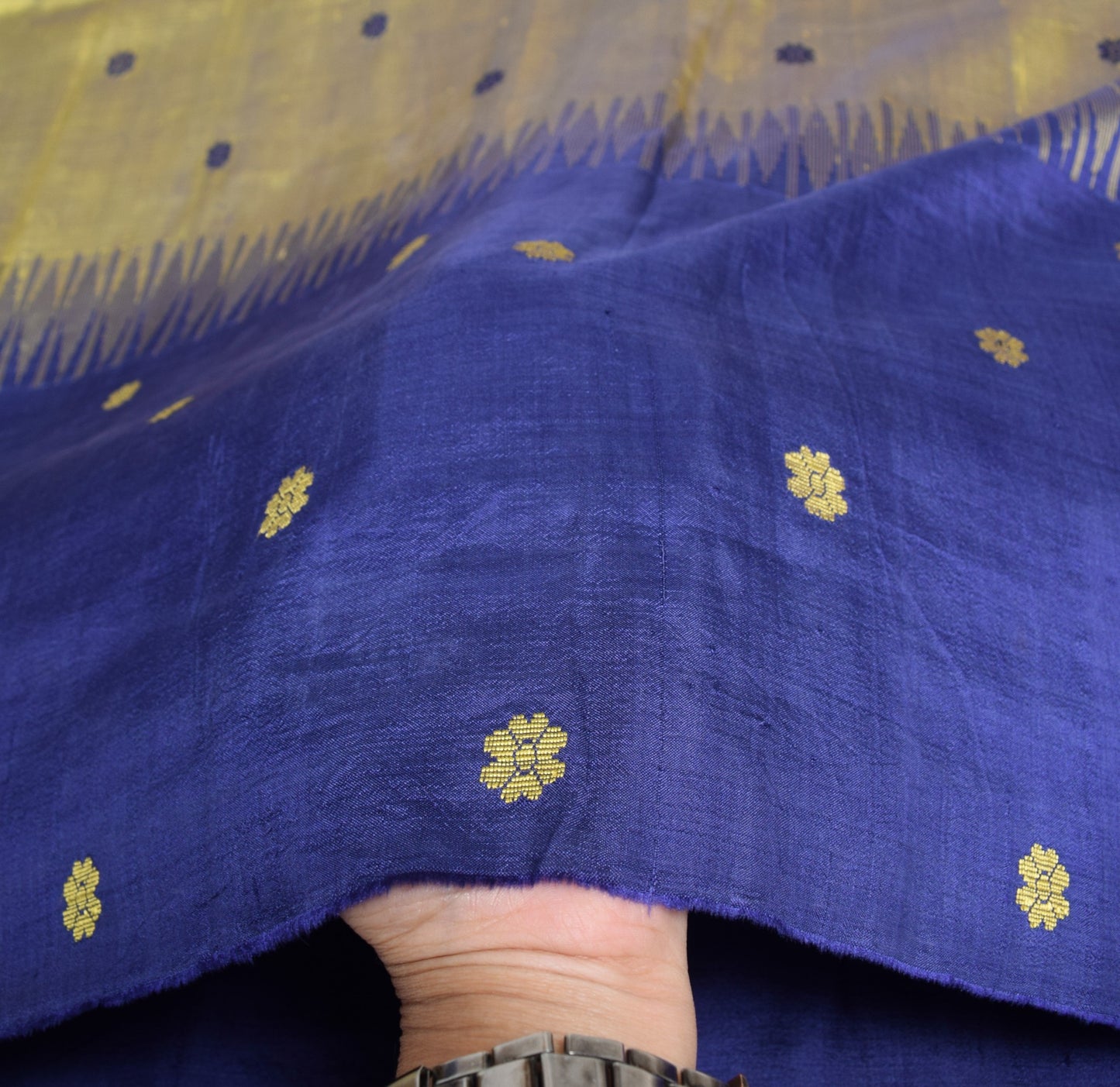 Sushila Vintage Hand Woven Sari Remnant Scrap PureSilk Green Floral Craft Fabric