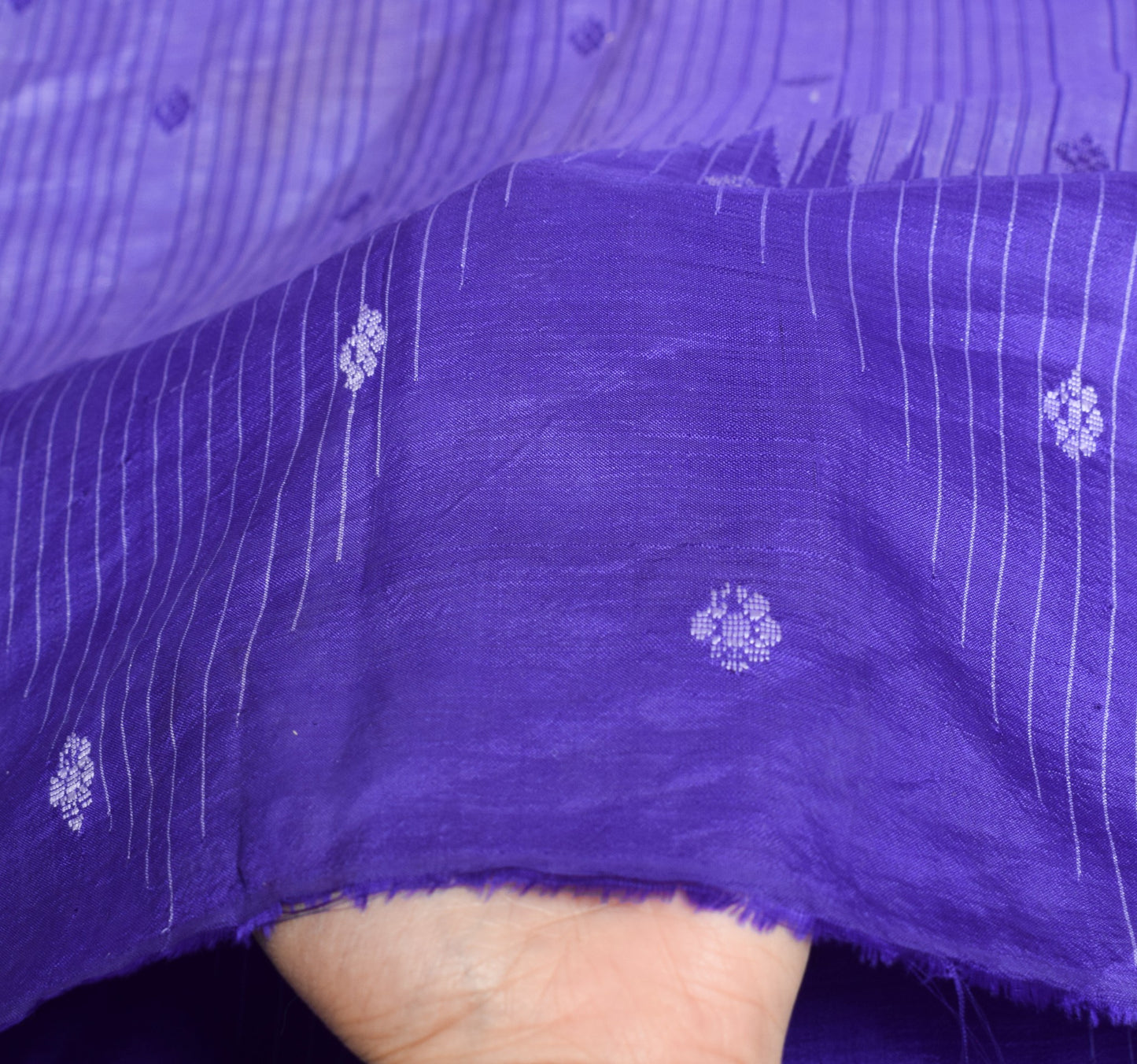 Sushila Vintage Purple Sari Remnant Scrap Hand Woven Soft Pure Silk Craft Fabric