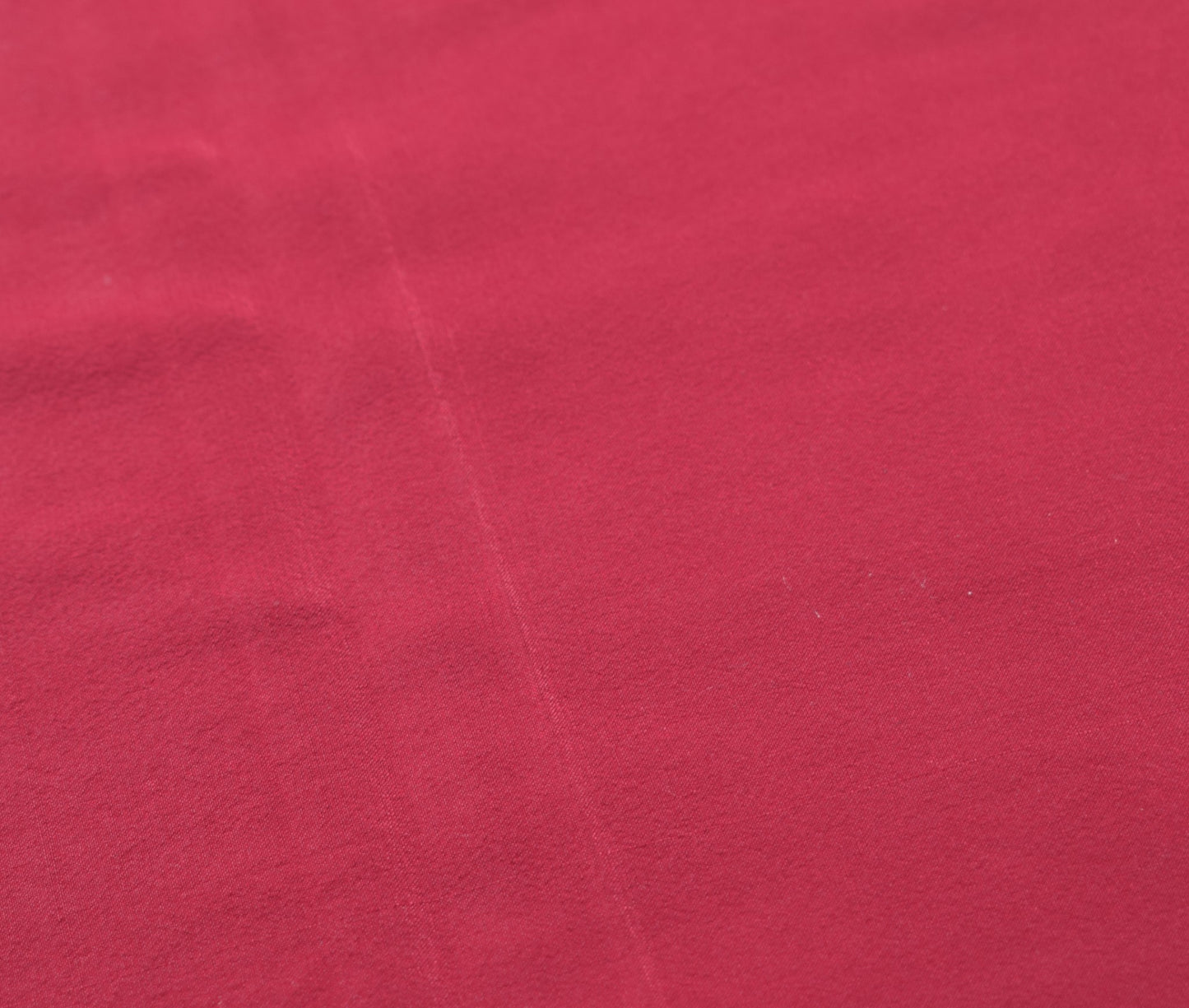 Sushila Vintage Pure Crepe Silk Sari Remnant Scrap Maroon 4 Yard Craft Fabric