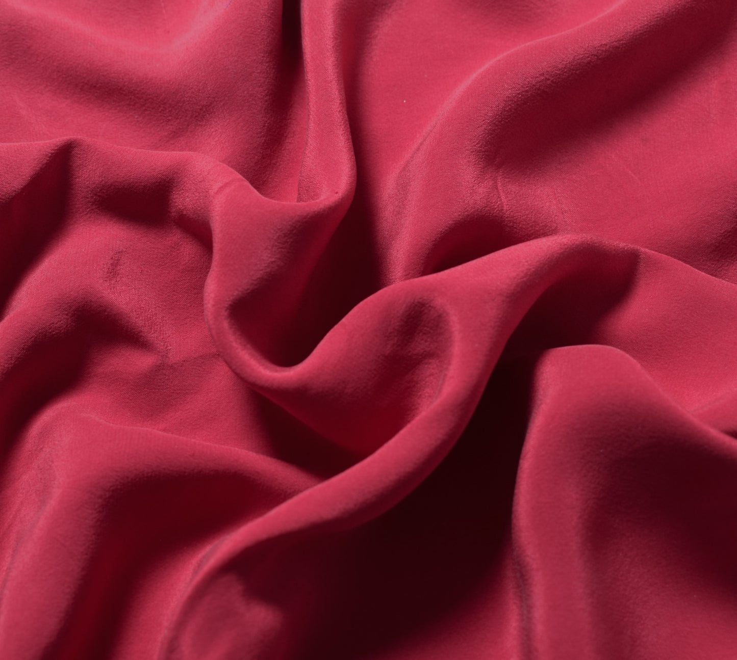 Sushila Vintage Pure Crepe Silk Sari Remnant Scrap Maroon 4 Yard Craft Fabric