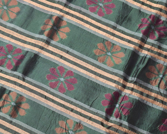 Sushila Vintage Green Sari Remnant Scrap handwoven Odisha Pure Silk Craft Fabric