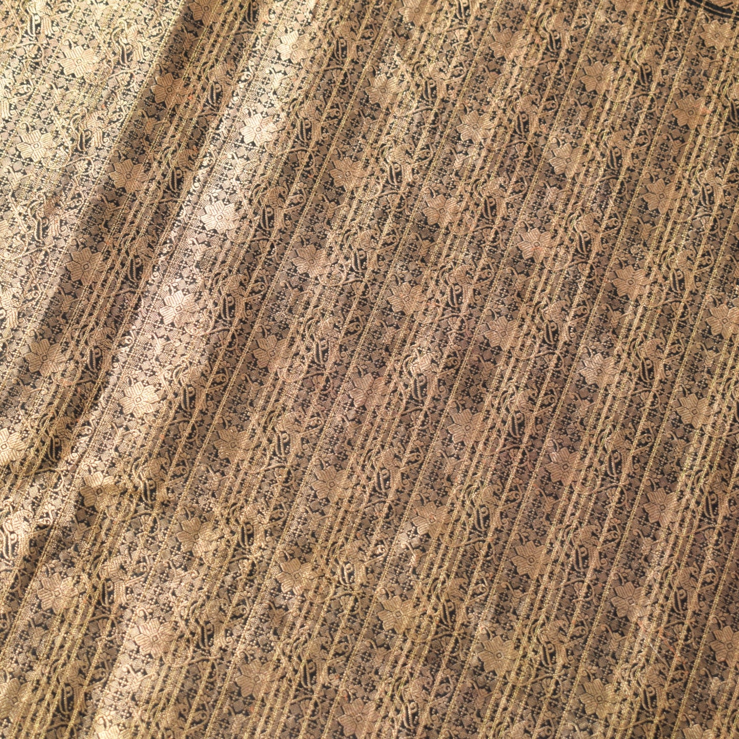 Sushila Vintage Kanjivaram Black Sari Remnant Scrap Pure Silk Woven Craft Fabric