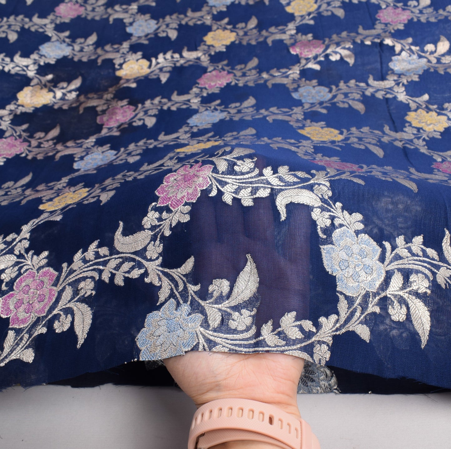 Sushila Vintage Pure Banarasi Georgette Sari Remnant Scrap Blue 200"Craft Fabric