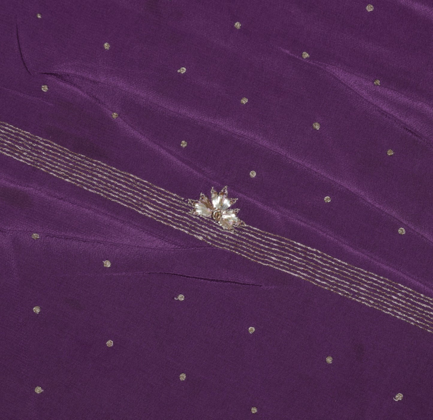 Sushila Vintage Purple Sari 200"Remnant Scrap Embroidery Pure Crepe Craft Fabric