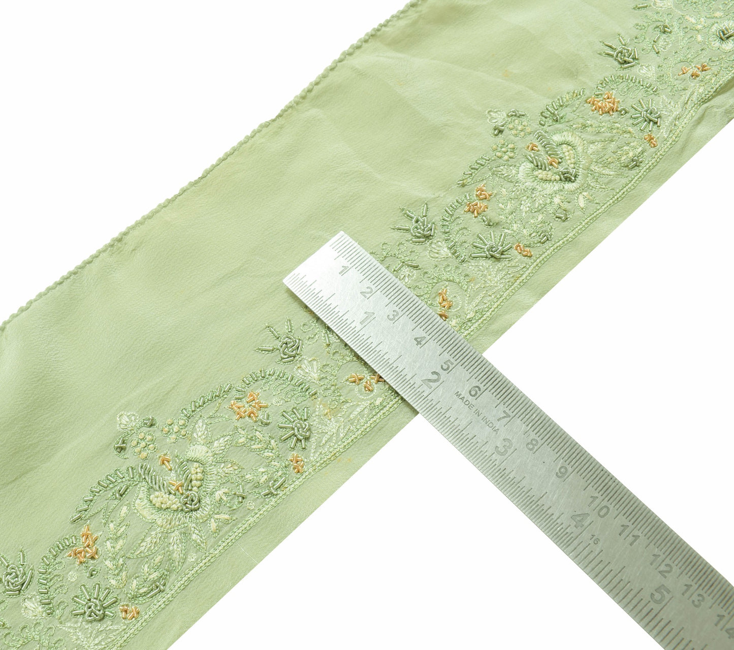 Sushila Vintage Green Saree Border Indian Craft Sewing Trim Crepe Lace Ribbon