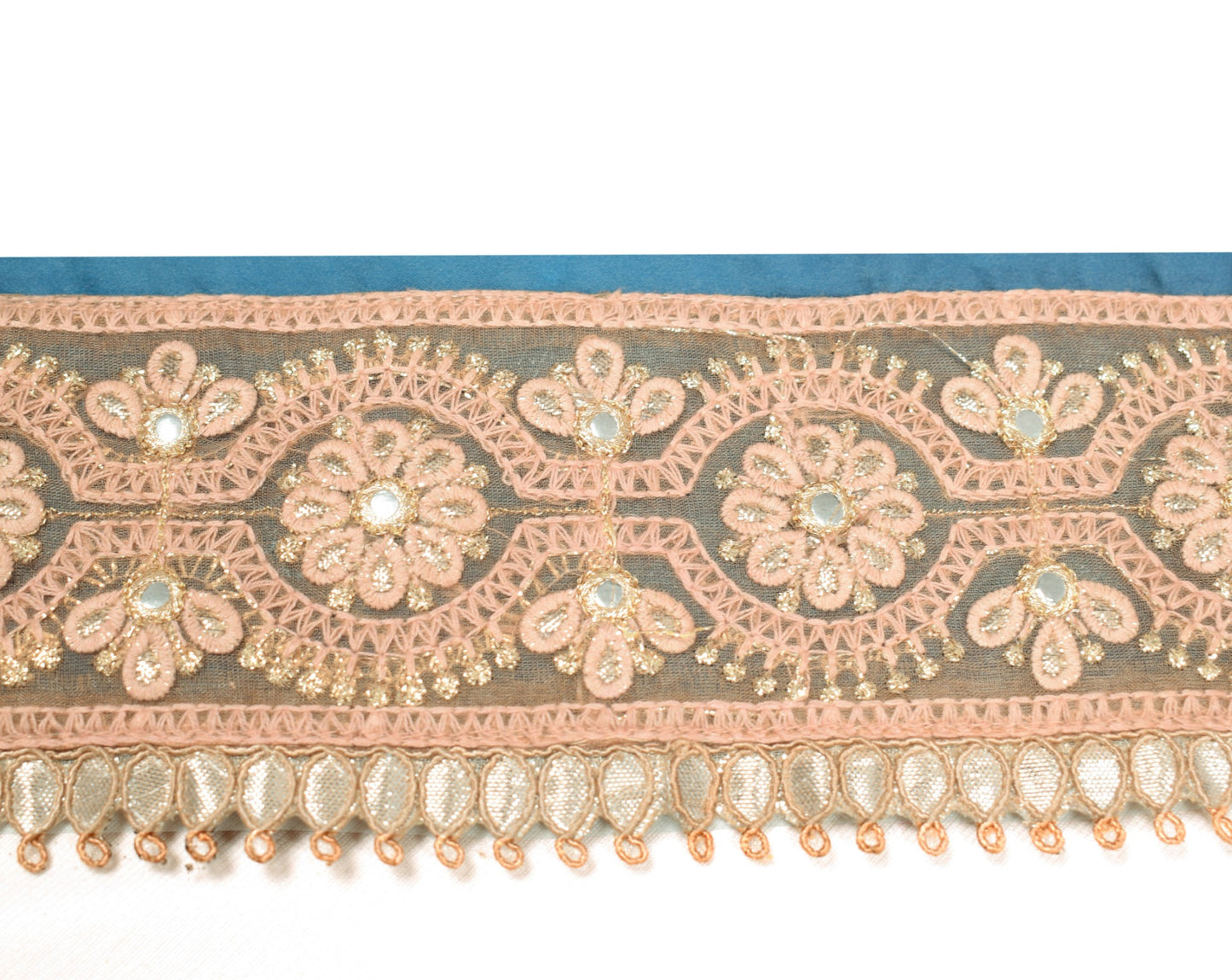 Sushila Vintage Embroidered Saree Border Indian Craft Sewing Trim Art Silk Lace