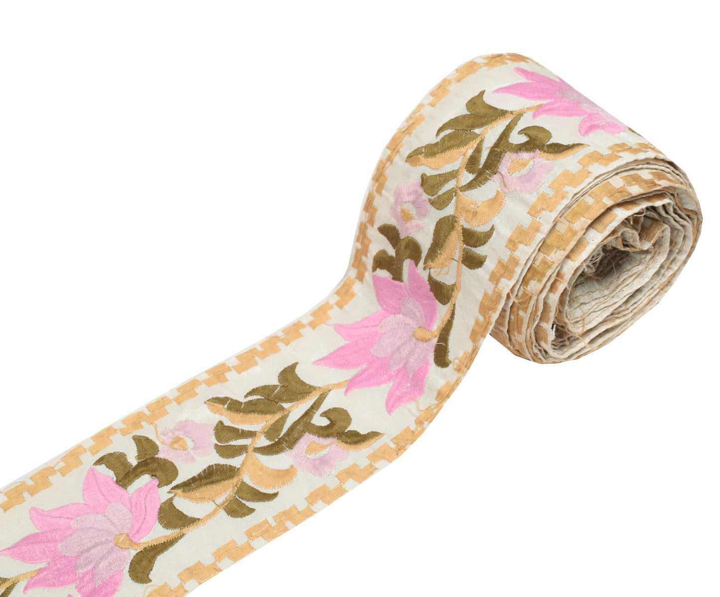 Sushila Vintage White Saree Border Floral Embroidered Craft Sewing Trim Lace