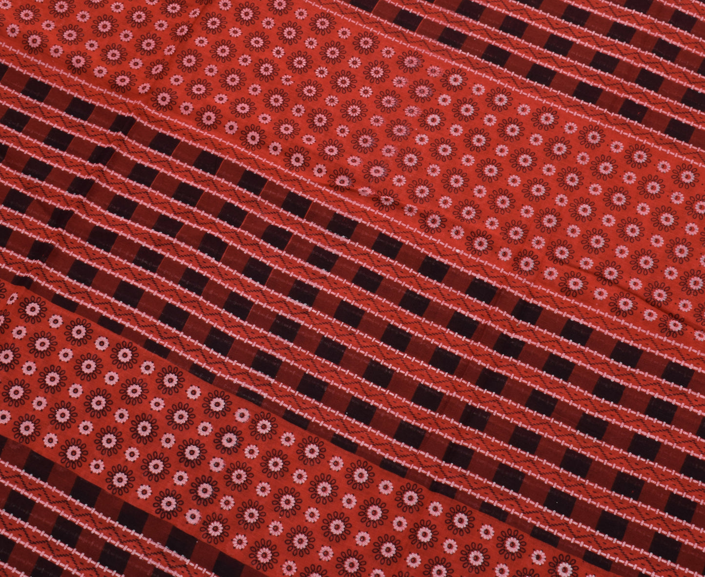Sushila Vintage Saree 100% Pure Cotton Printed Maroon Floral Soft Craft Fabric