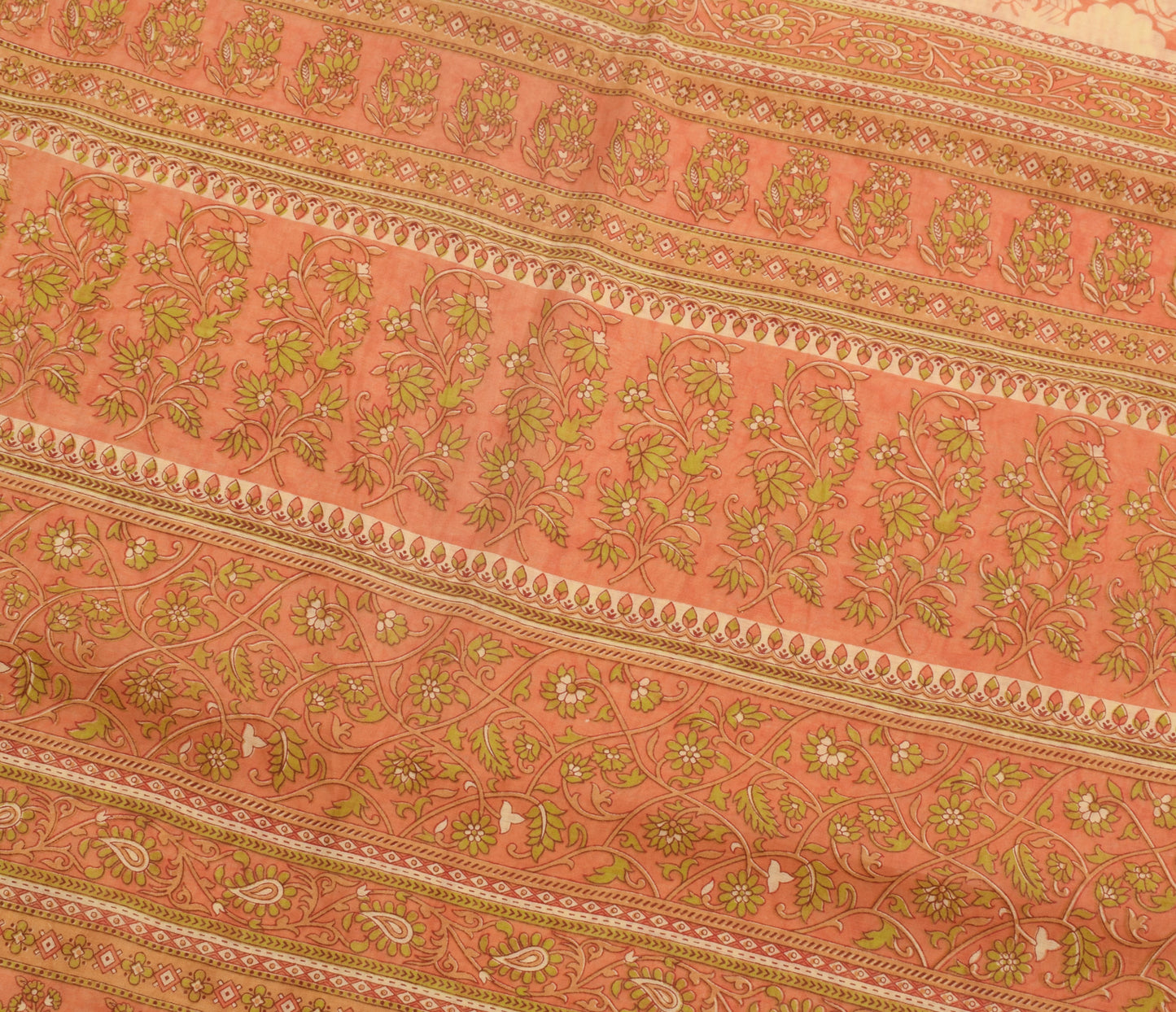 Sushila Vintage Peach Floral Indian Saree Blend Cotton Printed 5 YD Craft Fabric