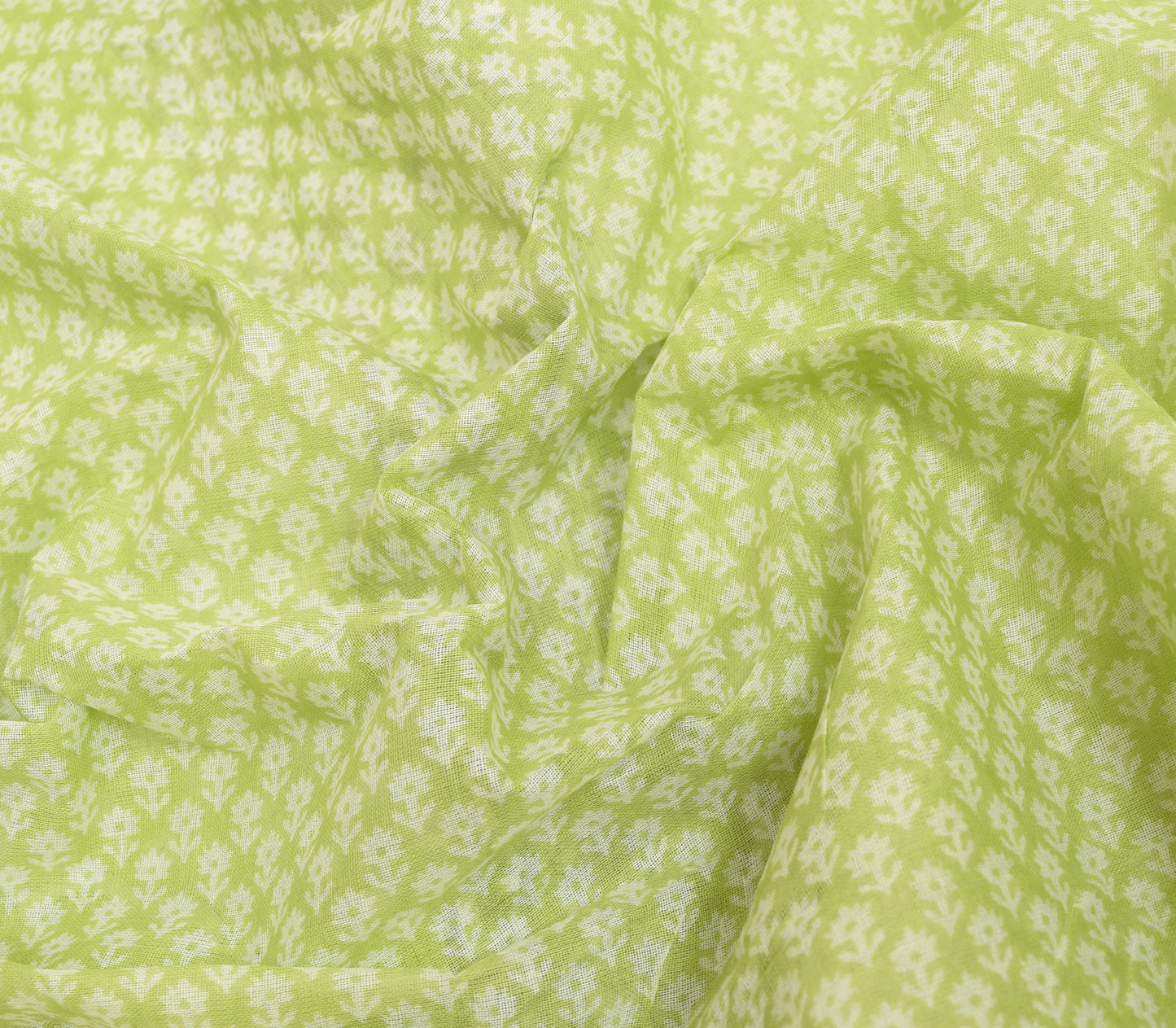 Sushila Vintage Indian Saree 100% Pure Cotton Green Floral Printed Craft Fabric