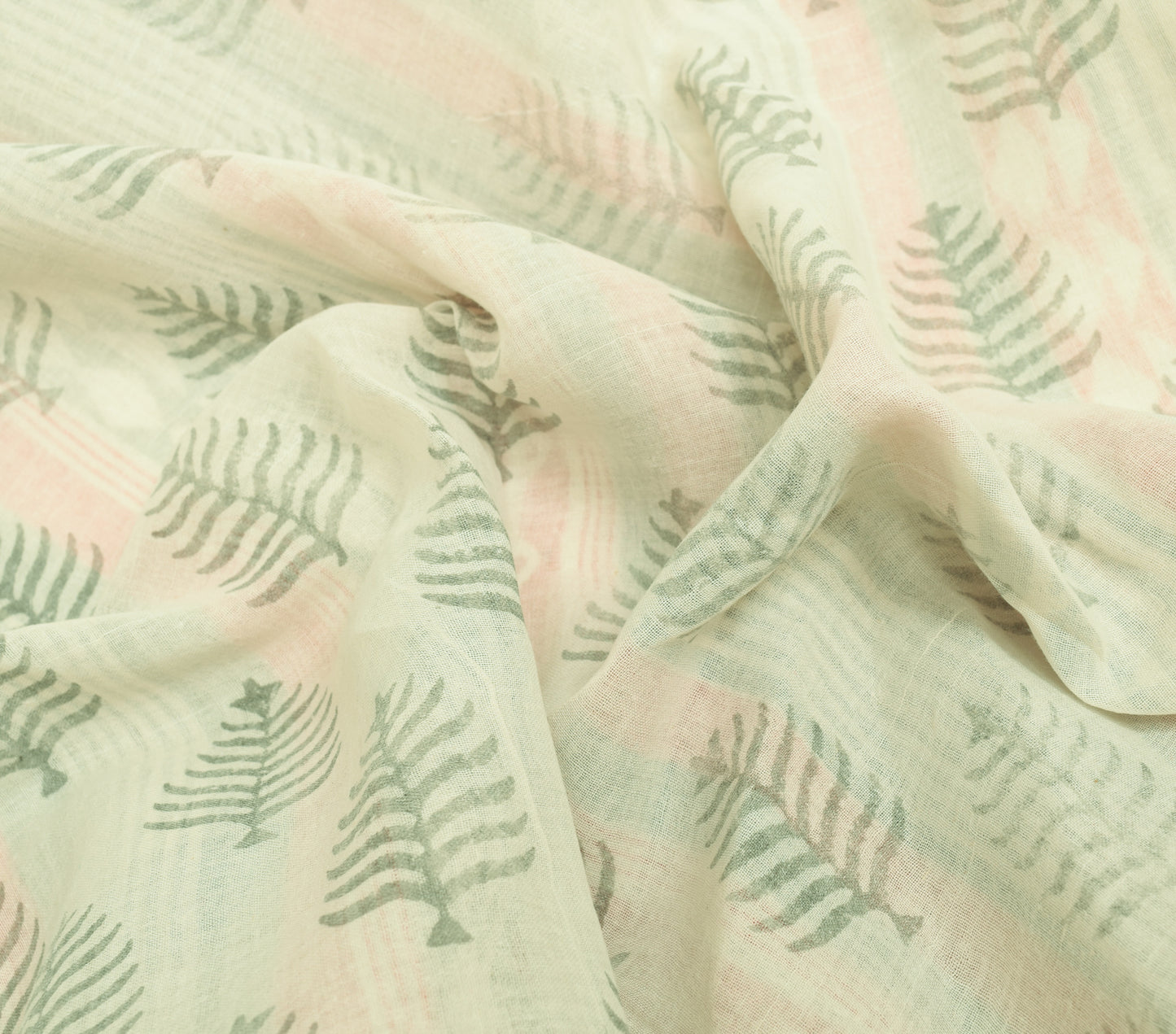 Sushila Vintage White Saree 100% Pure Cotton Floral Woven & Printed Craft Fabric