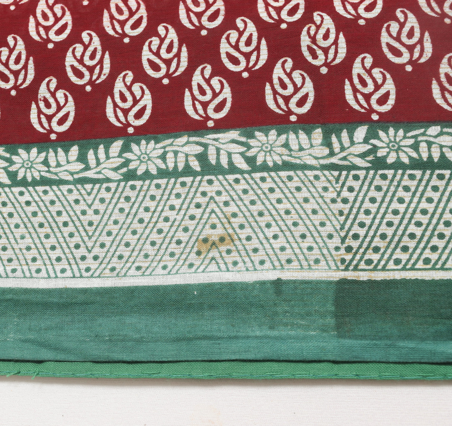 Sushila Vintage Maroon Saree 100% Pure Cotton Printed Paisley 5 YD Craft Fabric