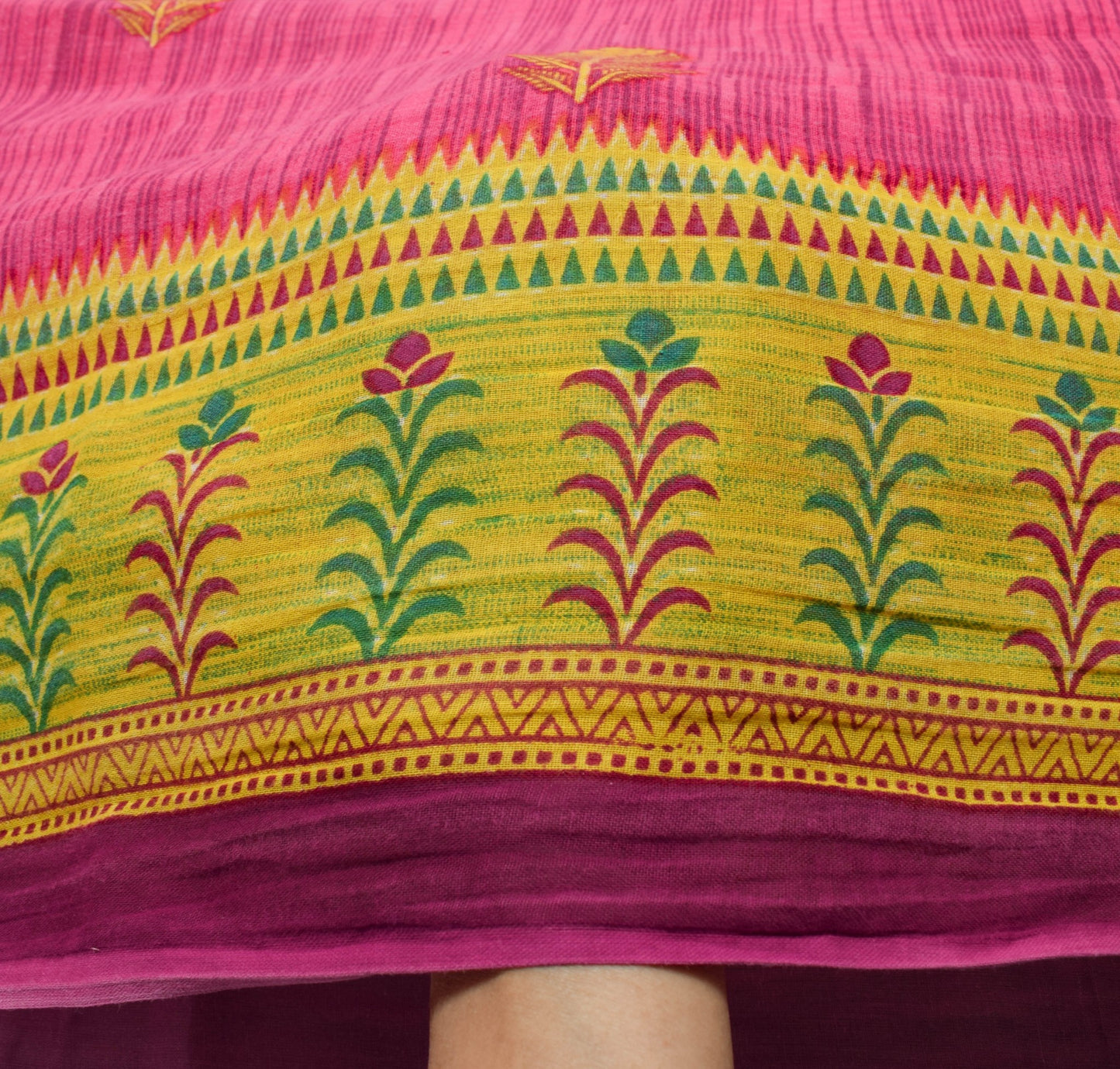 Sushila Vintage Magenta Floral Saree 100% Pure Cotton Printed Soft Craft Fabric
