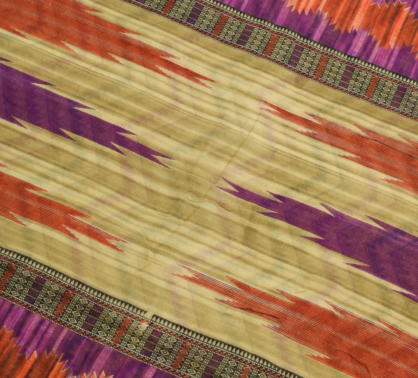 Sushila Vintage Cream Saree 100% Pure Cotton Zig-Zag Printed Soft Craft Fabric